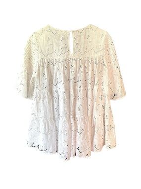 Like New Merlette Brandt Eyelet
Tiered Swing Blouse White
Medium Retail $500.00